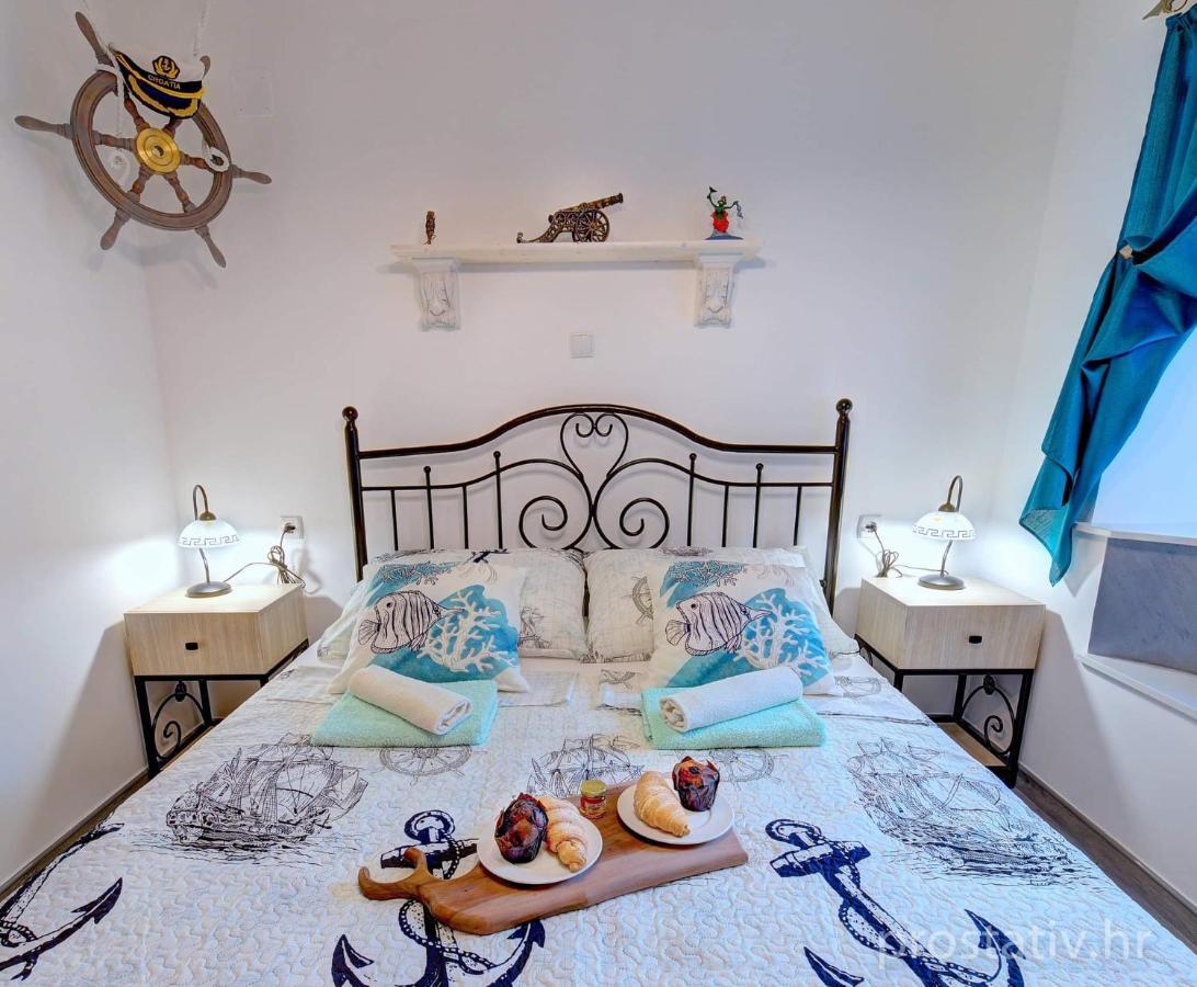 Apartmani Frankopan Zengg Kültér fotó
