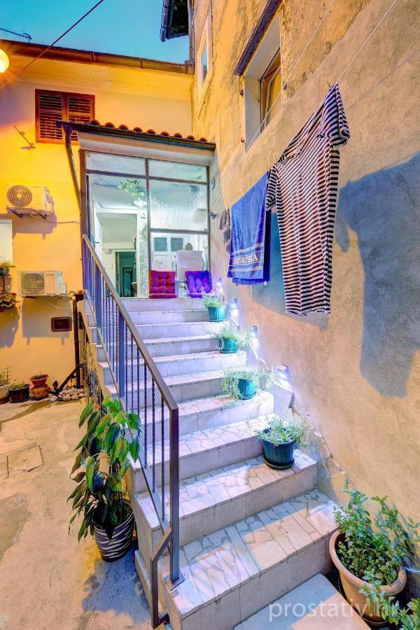 Apartmani Frankopan Zengg Kültér fotó